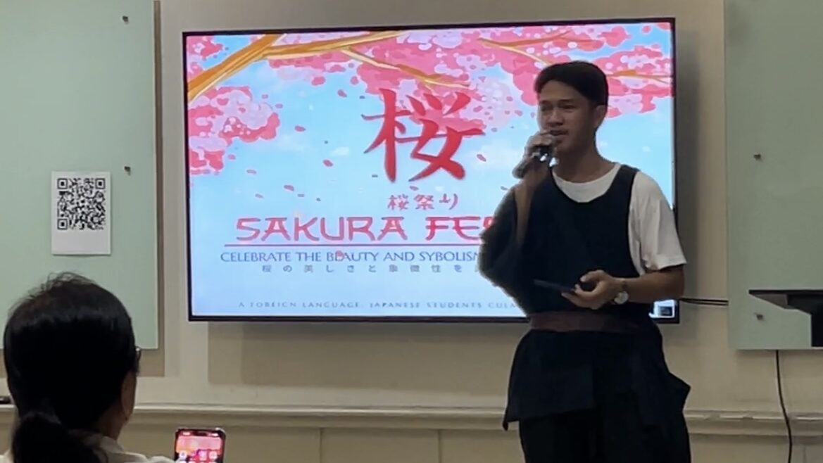 無茶振りされて、ラサール大学生の前で日本の歌を披露した話【in SAKURA FESTIVAL】