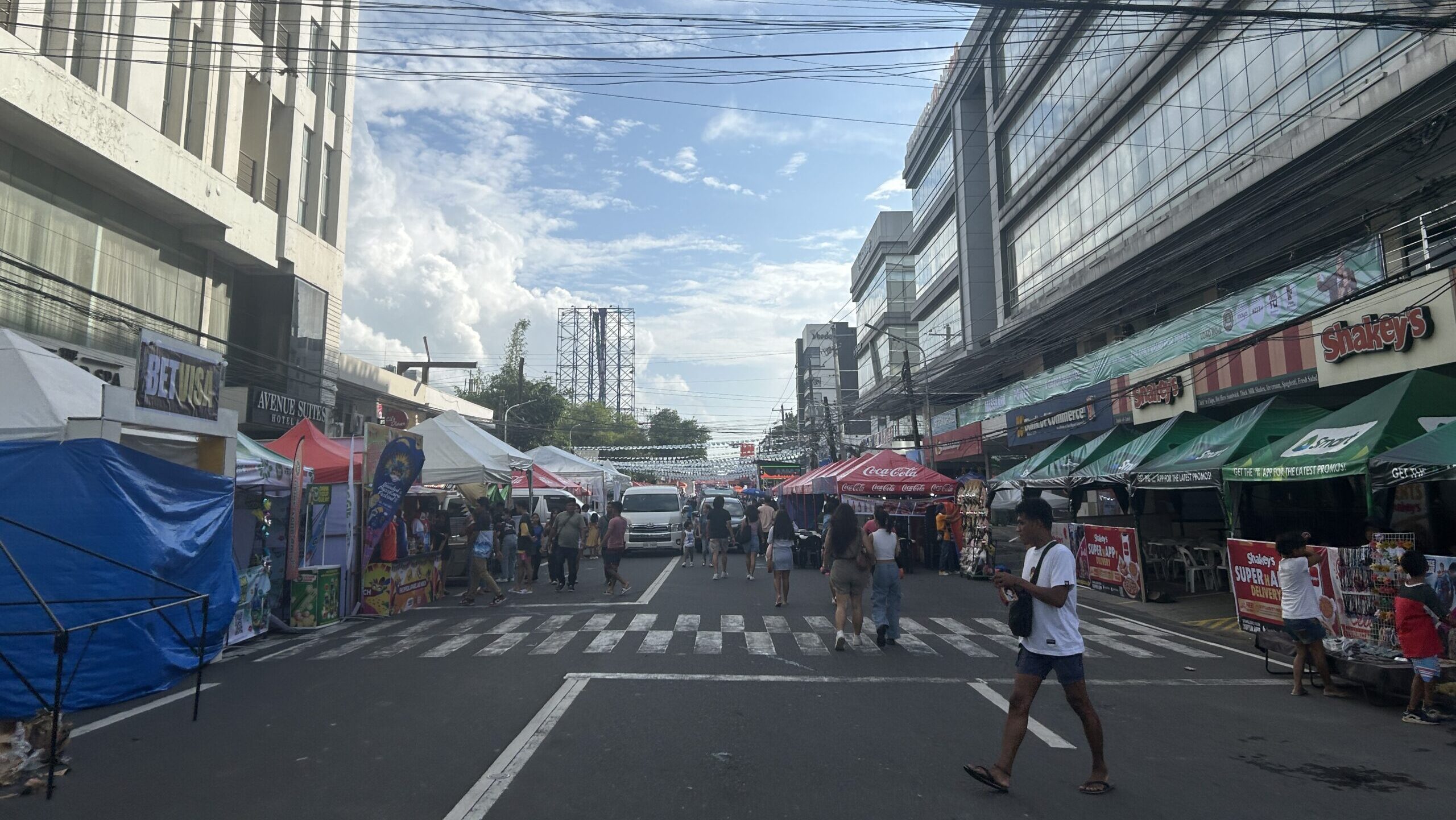 1年に1度のバコロド最大のお祭り！MASSKARA FESTIVAL