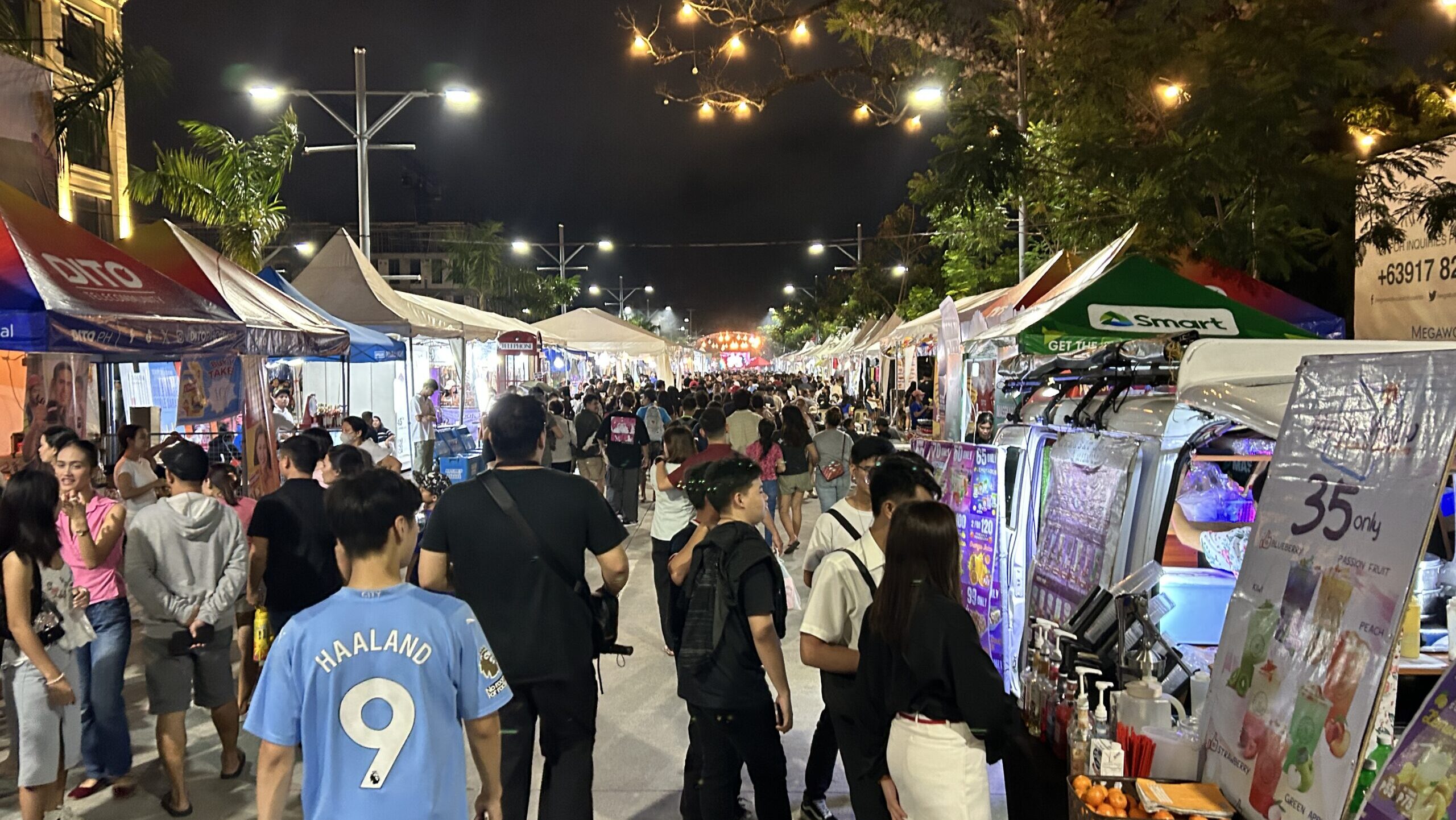 1年に1度のバコロド最大のお祭り！MASSKARA FESTIVAL