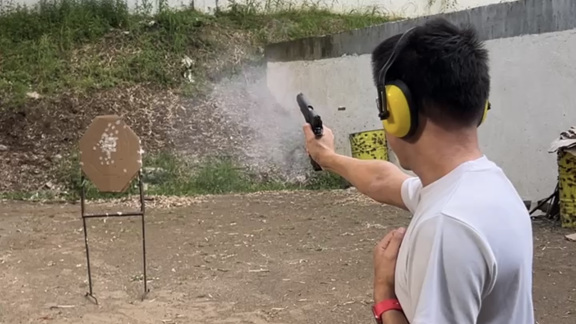 バコロドで実弾射撃体験！『Negros Sports Exchange Shooting Range』