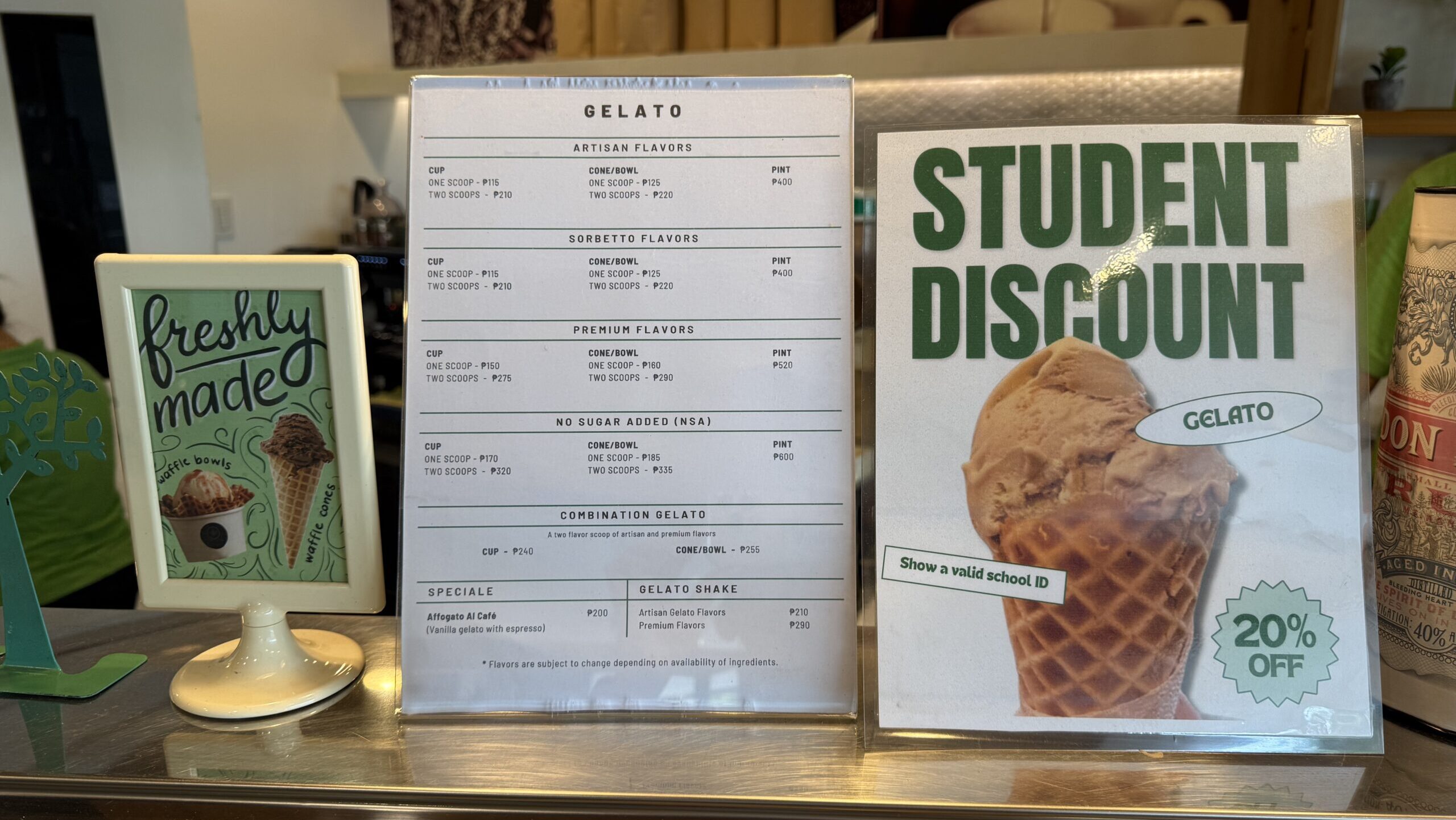 バコロドのおすすめカフェ【Green Tree Gelato Cafe + Bakery】でジェラート＆パンを堪能！