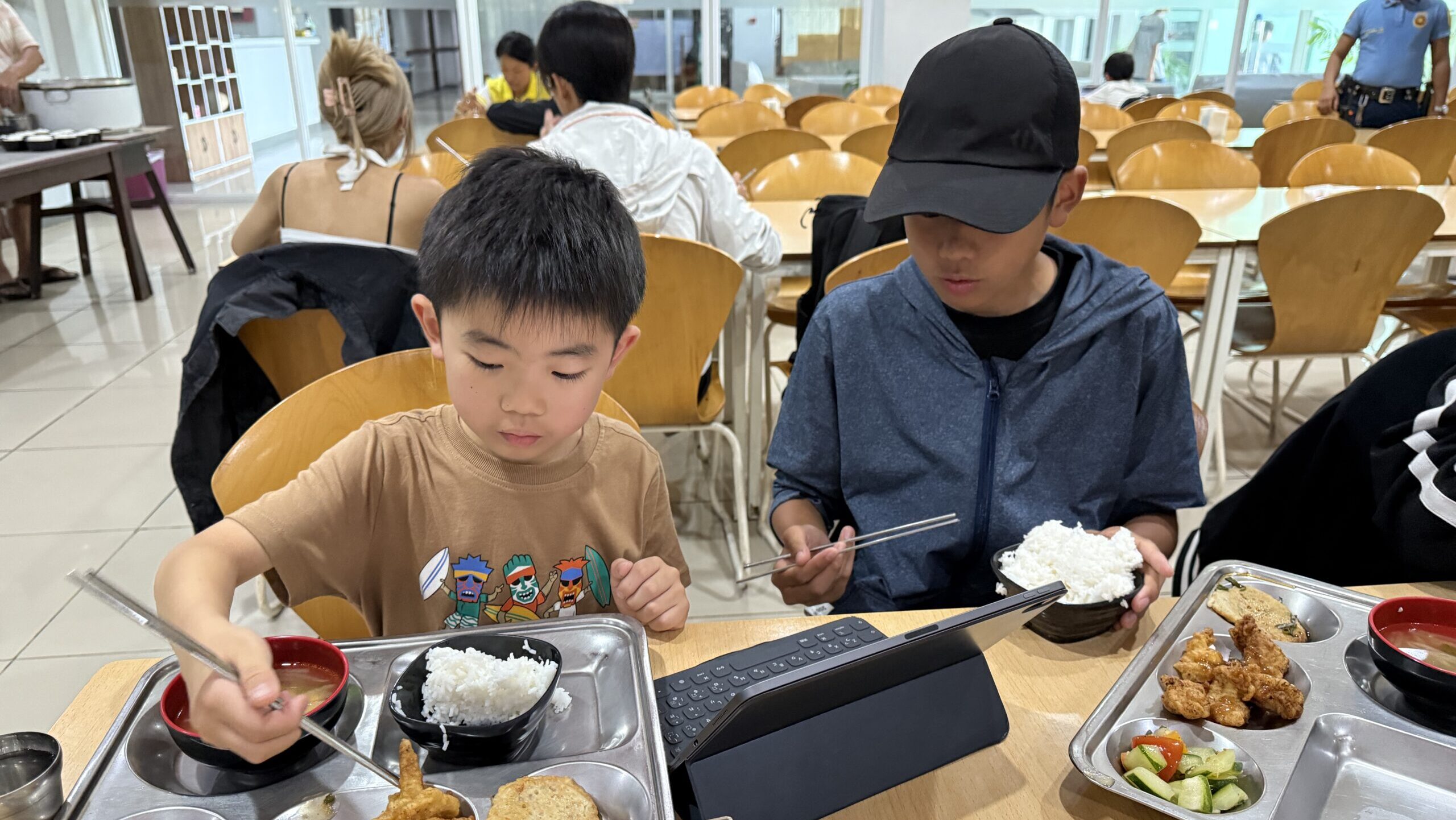 【バコロド】サマージュニアキャンプの楽しいアクティビティ紹介