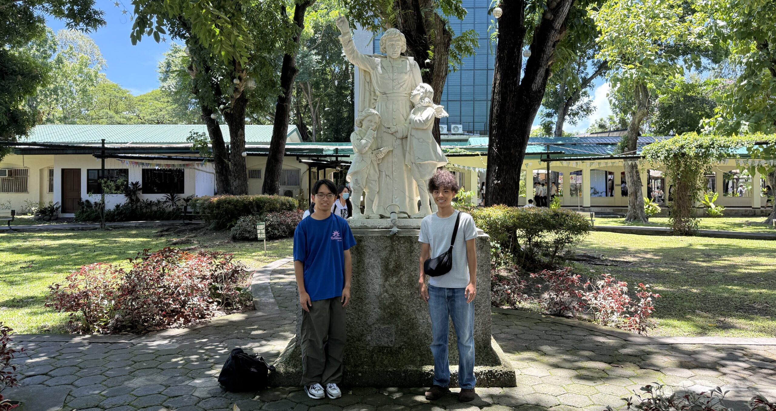 【フィリピン留学LSLC口コミ体験談】19歳 / 大学生 / ESL Regularコース / 12週間