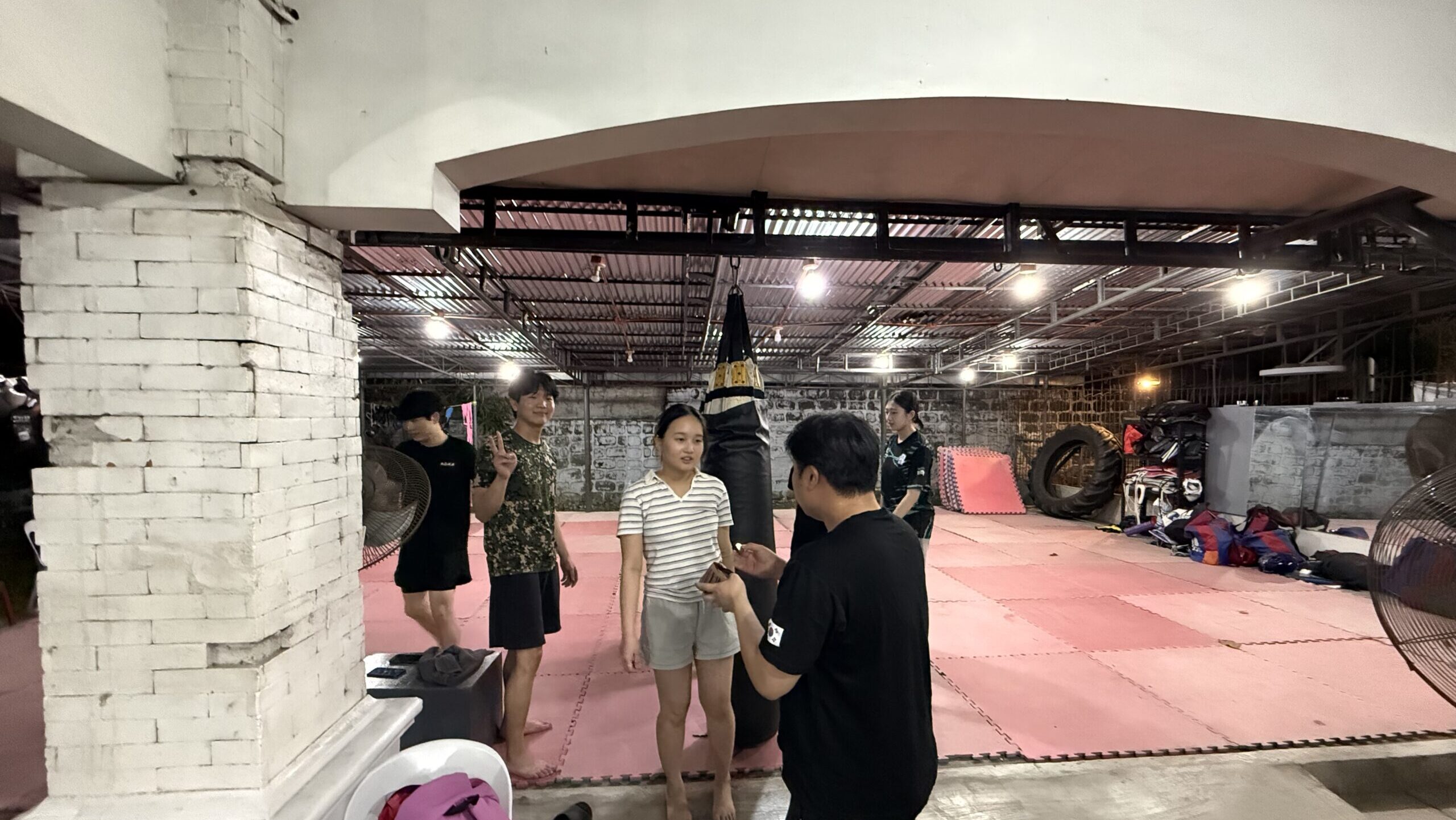 韓国人生徒たちとムエタイ体験 in Bacolod