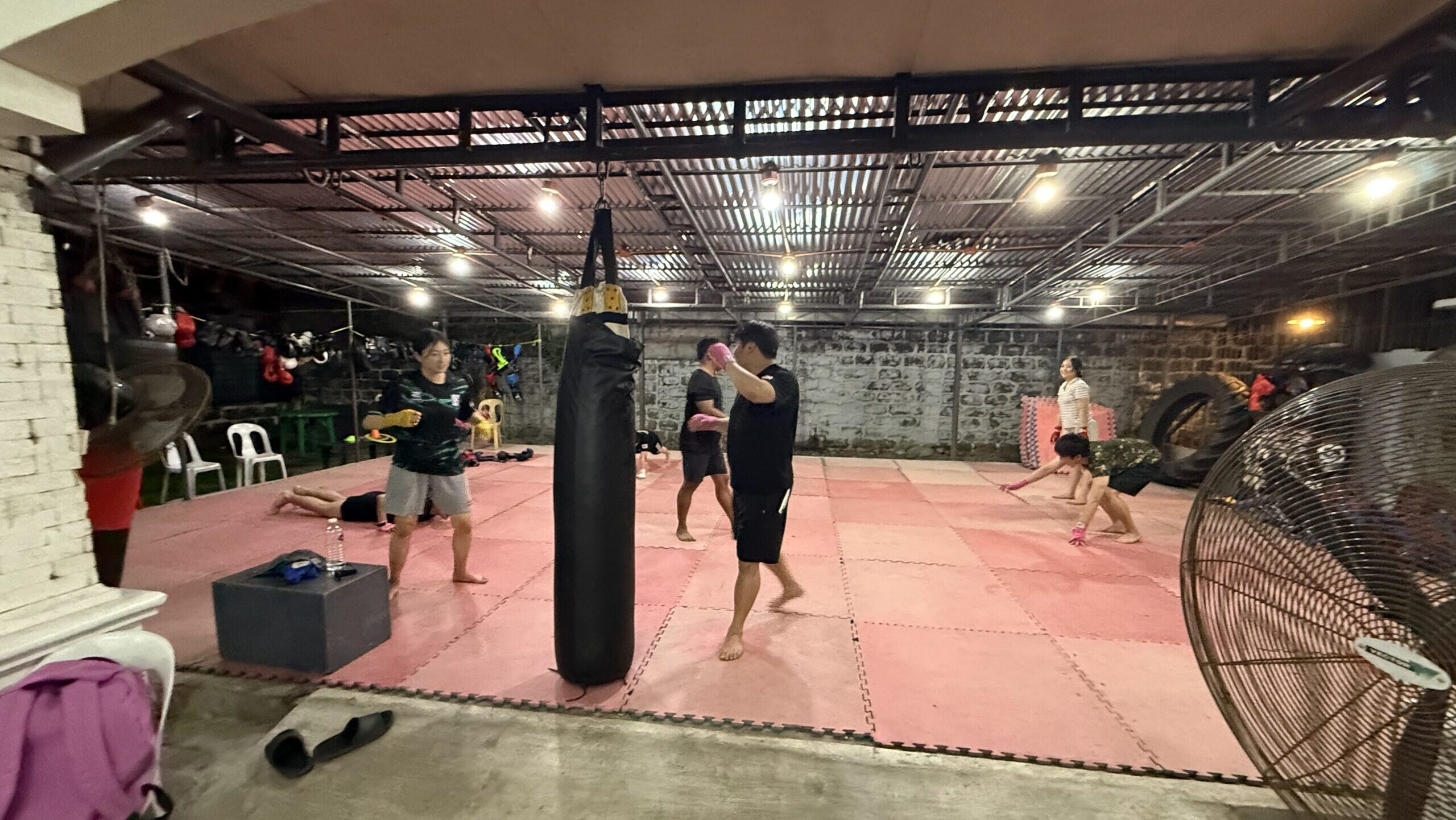 韓国人生徒たちとムエタイ体験 in Bacolod