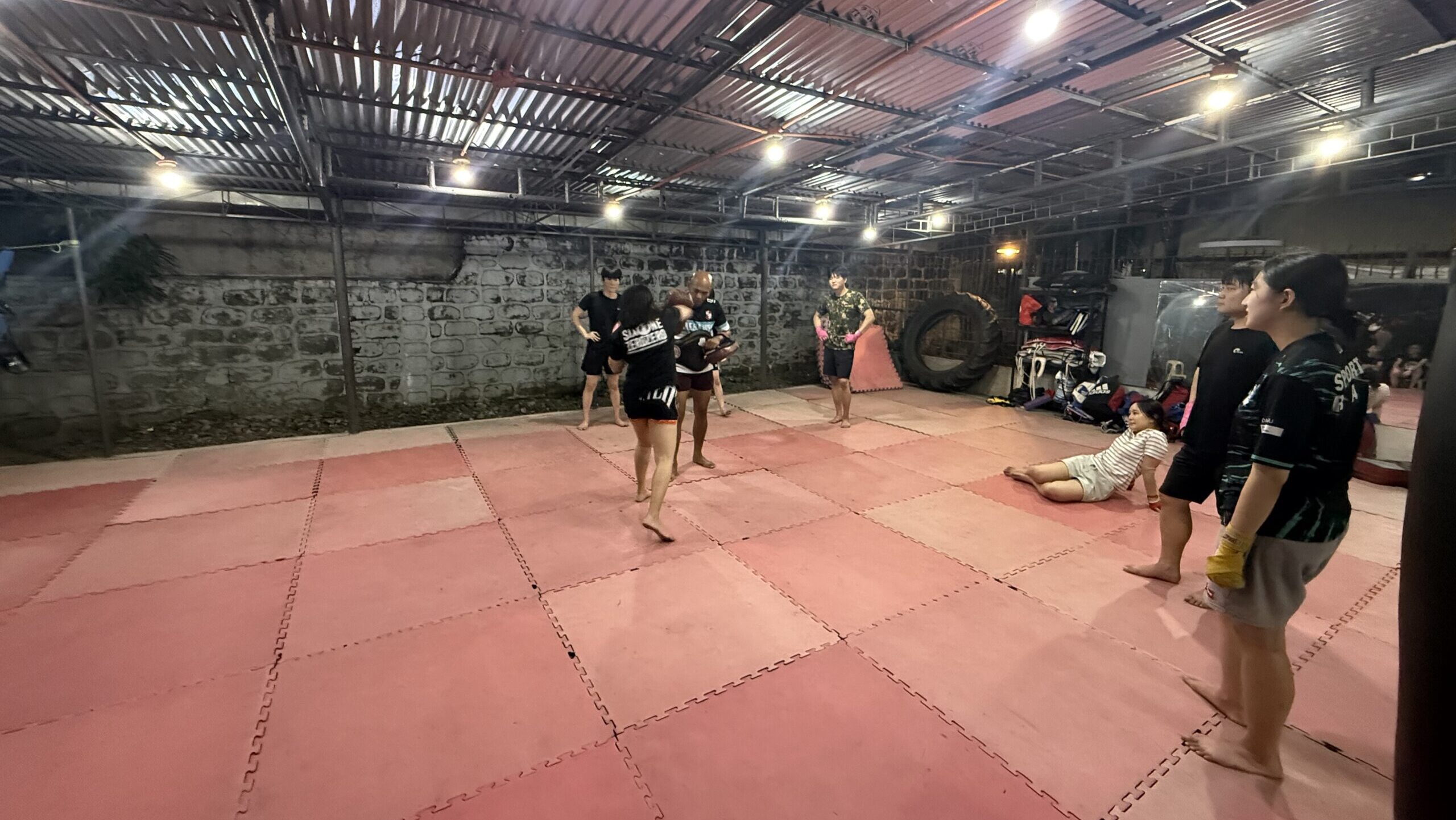 韓国人生徒たちとムエタイ体験 in Bacolod